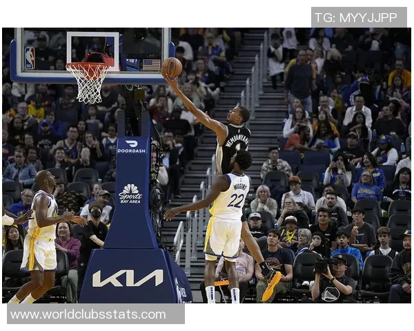 文班亚马法国队首秀狂砍27分震撼意大利吸引NBA球探目光